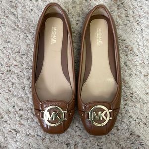 Michael Kors Tan Flats